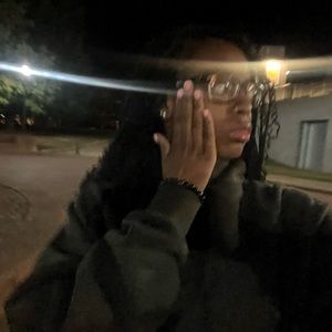 Meet your Posher, Britney